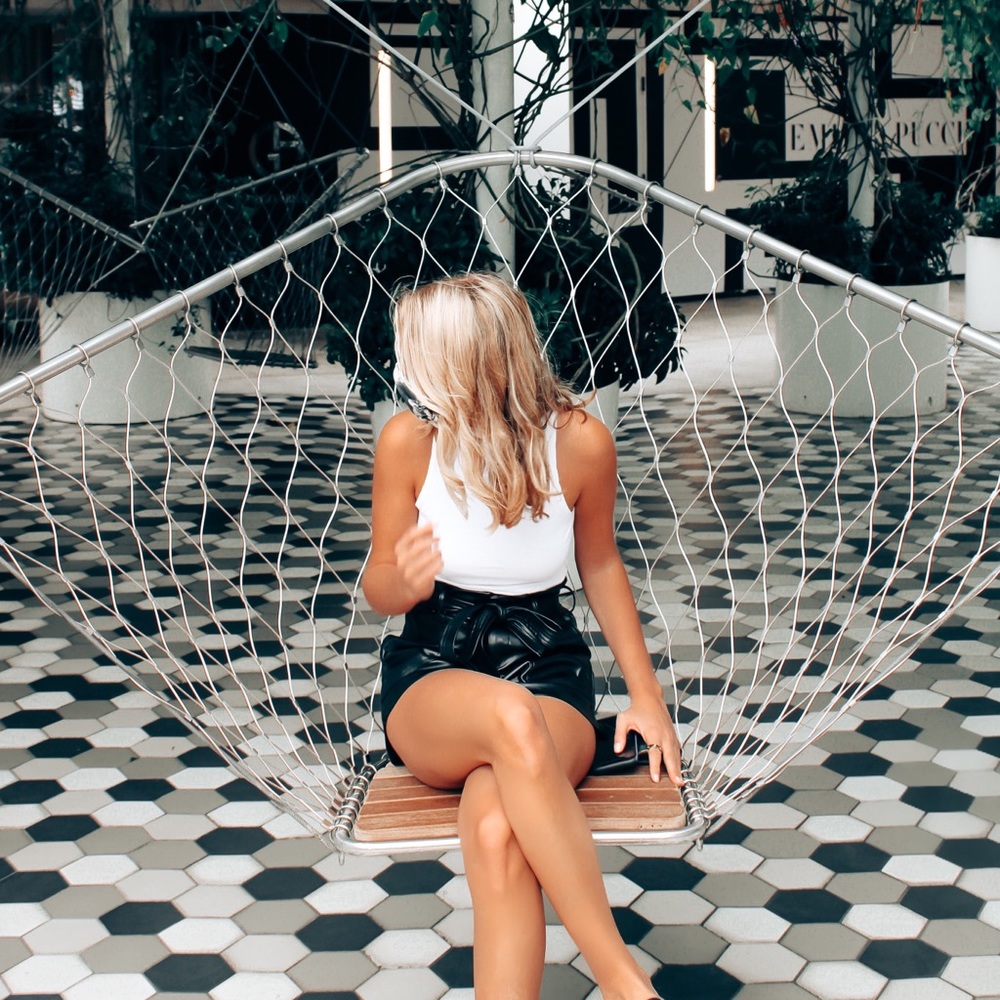 Meet your Posher, Ana